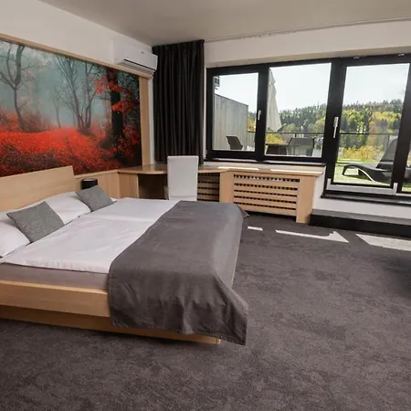 Kras Hotel 4*