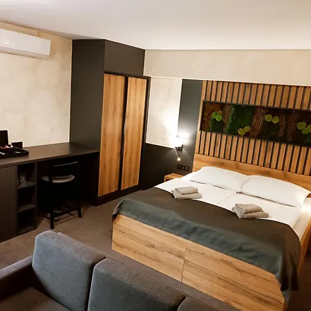 Kras 4* Jedovnice