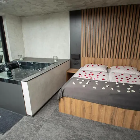 Kras 4* Jedovnice